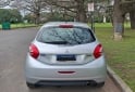 Autos - Peugeot 208 2016 Nafta 140000Km - En Venta