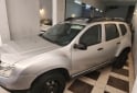 Autos - Renault Duster 2011 GNC 143000Km - En Venta