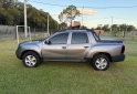 Camionetas - Renault Oroch 2022 GNC 80000Km - En Venta