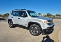 Camionetas - Chrysler JEEP RENEGADE 2017 Nafta 188000Km - En Venta