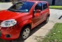 Autos - Fiat Uno attractive 2011 Nafta 124000Km - En Venta