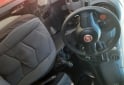 Autos - Fiat Uno attractive 2011 Nafta 124000Km - En Venta