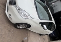 Autos - Peugeot 208 touchscreen 2016 Nafta 84000Km - En Venta