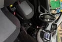 Autos - Peugeot 208 touchscreen 2016 Nafta 84000Km - En Venta