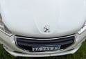 Autos - Peugeot 208 touchscreen 2016 Nafta 84000Km - En Venta