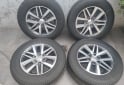Accesorios para Autos - Juego de Llantas 18 Toyota Hilux Srx MUY BUENAS. $2.200.000 las 4. NO BAJO PRECIO - En Venta