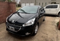 Autos - Peugeot 208 2013 Nafta 105000Km - En Venta