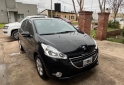 Autos - Peugeot 208 2013 Nafta 105000Km - En Venta
