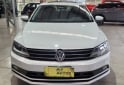 Autos - Volkswagen VENTO 2017 Nafta 297000Km - En Venta
