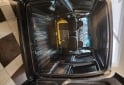 Utilitarios - Renault Kangoo 2017 GNC 138000Km - En Venta
