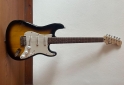 Instrumentos Musicales - Squier Bullet Stratocaster +Amplificador Laney LX10 - En Venta