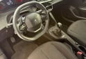Autos - Peugeot 208 2023 Nafta 39000Km - En Venta