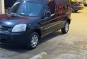 Utilitarios - Peugeot Partner 2015 Nafta 200000Km - En Venta