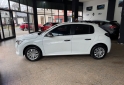 Autos - Peugeot 208 2021 Nafta 65000Km - En Venta