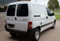 Utilitarios - Peugeot Partner 2016 Nafta 117000Km - En Venta