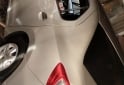 Autos - Renault Nuevo Logan 2015 GNC 140000Km - En Venta