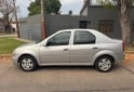 Autos - Renault Logan 2011 GNC 370000Km - En Venta