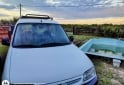 Utilitarios - Peugeot Partner 2008 Nafta 235000Km - En Venta