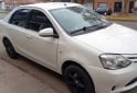 Autos - Toyota Etios 4 puertas 2014 Nafta 139000Km - En Venta