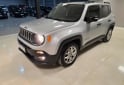 Camionetas - Jeep RENEGADE 2018 Nafta 90000Km - En Venta