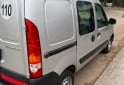 Utilitarios - Renault Kangoo furgon mixto 2017 Nafta 93000Km - En Venta