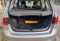 Autos - Volkswagen Suran 2013 GNC 85000Km - En Venta
