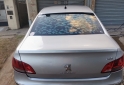 Autos - Peugeot 408 alluve+nav 2011 Diesel 180000Km - En Venta