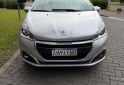 Autos - Peugeot 208 Allure 2018 Nafta 160000Km - En Venta