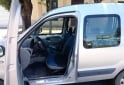 Utilitarios - Renault Kangoo 2011 GNC 149000Km - En Venta