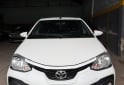 Autos - Toyota Etios 2017 Nafta 80000Km - En Venta