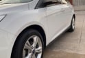 Autos - Ford Focus 3 2015 GNC 129000Km - En Venta