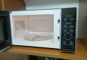 Hogar - Microondas Whirlpool Totalmente Táctil Como Nuevo en Caja Original - En Venta