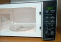 Hogar - Microondas Whirlpool Totalmente Táctil Como Nuevo en Caja Original - En Venta