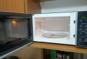 Hogar - Microondas Whirlpool Totalmente Táctil Como Nuevo en Caja Original - En Venta