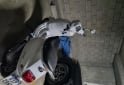 Motos - Vespa VXL 150 2022 Nafta 5300Km - En Venta