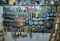 Herramientas - Vendo fondo de comercio de ferretería - En Venta