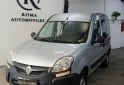 Utilitarios - Renault KANGOO 5 ASIENTOS 2018 GNC 136000Km - En Venta