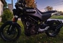 Motos - Husqvarna Svartpilen 2021 Nafta 4700Km - En Venta