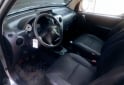 Utilitarios - Peugeot Partner furgón presence 2014 Nafta 168000Km - En Venta