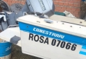Embarcaciones - VENDO o permuto lancha deportiva canestrari. ENTREGO con BATERÍA LONA Y TRAILERS - En Venta