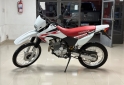 Motos - Honda TORNADO 250cc 2023 Nafta 18000Km - En Venta