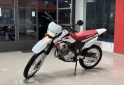 Motos - Honda TORNADO 250cc 2023 Nafta 18000Km - En Venta