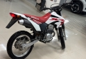 Motos - Honda TORNADO 250cc 2023 Nafta 18000Km - En Venta
