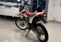 Motos - Honda TORNADO 250cc 2023 Nafta 18000Km - En Venta