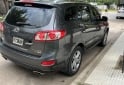Camionetas - Hyundai Santa Fe versión 4*4 2011 Diesel 180000Km - En Venta
