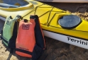 Deportes Náuticos - Kayak doble ferrini y palas matrix - En Venta