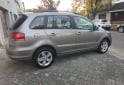 Autos - Volkswagen SURAN TRENDLINE 2017 Nafta 99000Km - En Venta