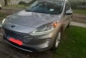 Camionetas - Ford KUGA TITANIUN HÍBRIDA 2022 Electrico / Hibrido 74000Km - En Venta