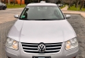 Autos - Volkswagen Bora 2.0 2011 Nafta 300000Km - En Venta