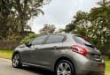 Autos - Peugeot 208 2015 Nafta 79379Km - En Venta